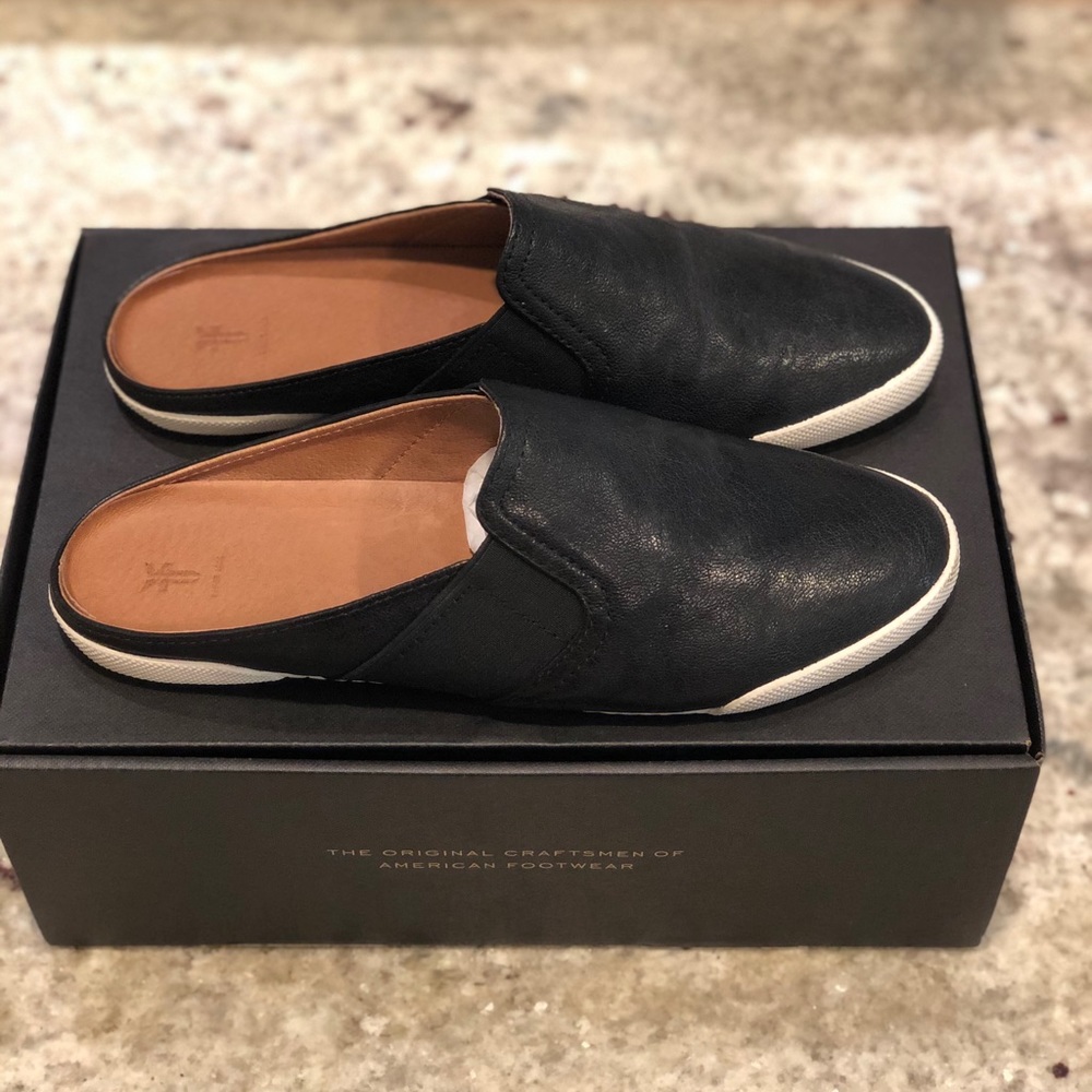 Frye Mules Size 7